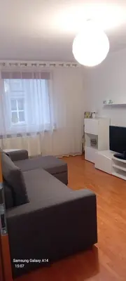 Telewizja i/lub zestaw kina domowego w obiekcie Apartament pod Twierdzą
