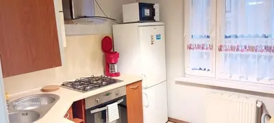 Kuchnia lub aneks kuchenny w obiekcie Apartament pod Twierdzą