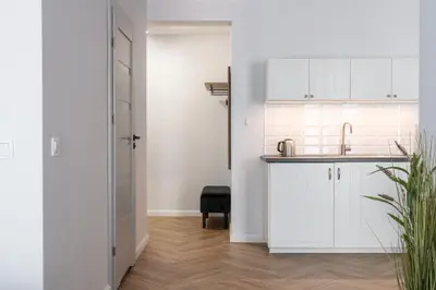 Kuchnia lub aneks kuchenny w obiekcie RentPlanet - Apartament Reja