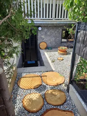 Ogród w obiekcie Loft House Noclegi Nysa