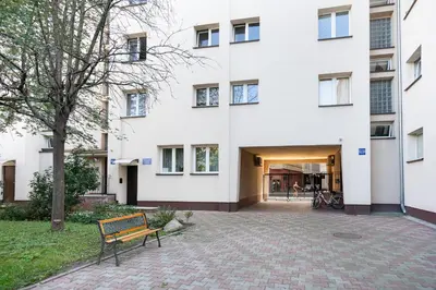 Budynek, w którym mieści się apartament