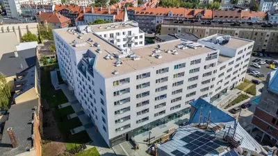 Budynek, w którym mieści się apartament