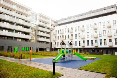 Plac zabaw dla dzieci w obiekcie Mojito Apartments – Botanica