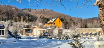 Widok na góry z tego domu wakacyjnego