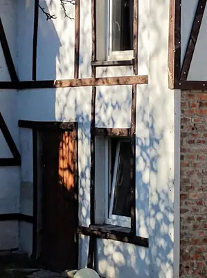 Budynek, w którym mieści się apartament