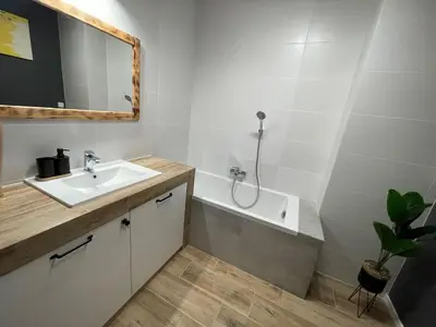 Łazienka w obiekcie Apartament Park Poezji II