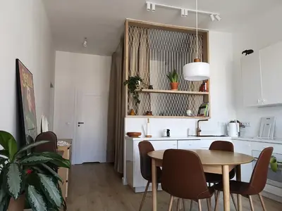 Kuchnia lub aneks kuchenny w obiekcie Studio 141 z podwójnym łóżkiem i rozkładaną sofą