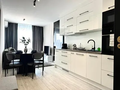 Kuchnia lub aneks kuchenny w obiekcie Podwórcowa Apartment - Self Check-In 20h