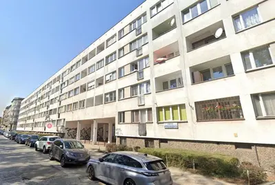 Budynek, w którym mieści się apartament