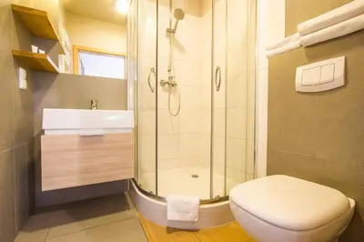 Łazienka w obiekcie Hotel Platan