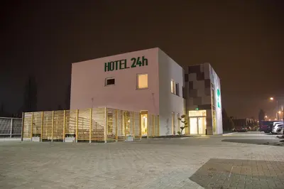 Budynek, w którym mieści się hotel