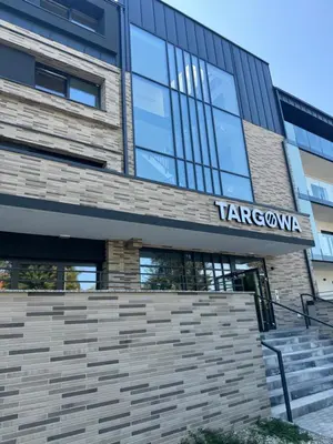 Budynek, w którym mieści się apartament