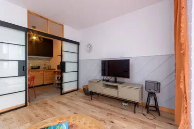 Kuchnia lub aneks kuchenny w obiekcie Paryski Zakątek Cosy Apartment by BookingHost