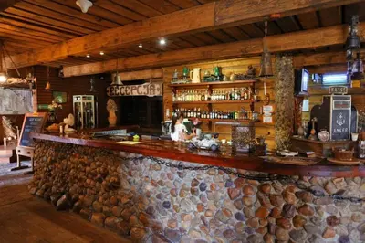Hol lub bar w obiekcie Hotel Karczma u Macieja