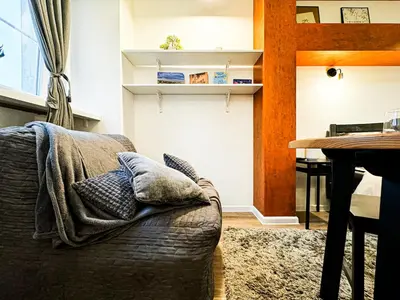 Część wypoczynkowa w obiekcie Walk 50m to Market Square & Rynek! Stylish 1BR, Kitchen