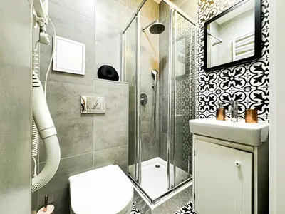 Łazienka w obiekcie 1min Walk to Market Square, Beautiful Views! Stylish 1BR Kitchen
