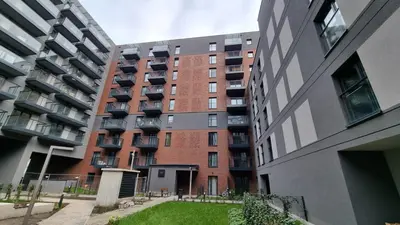 Budynek, w którym mieści się apartament