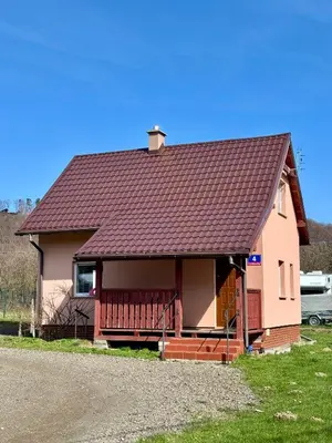 Budynek, w którym mieści się dom wakacyjny