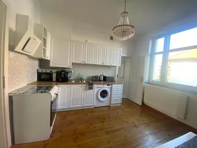 Kuchnia lub aneks kuchenny w obiekcie Wrocławska 39