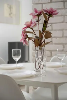 Plan piętra w obiekcie Elegancki Apartament z Parkingiem i Umeblowanym Balkonem we Wrocławiu by Noclegi Renters