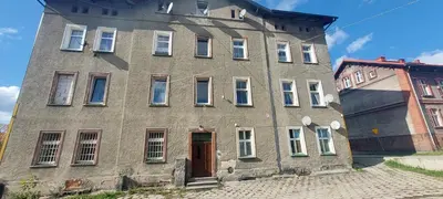 Budynek, w którym mieści się apartament