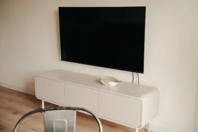 Telewizja i/lub zestaw kina domowego w obiekcie Młynarska Fala