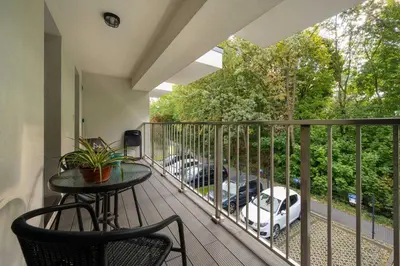 Balkon lub taras w obiekcie Kukuczki 7 Stylowy Apartament we Wrocławiu by Noclegi Renters
