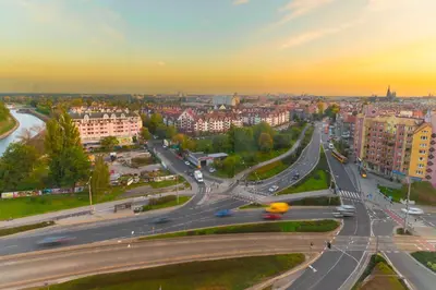 Widok z lotu ptaka na obiekt 12th Floor Apartment with the River View by BookingHost