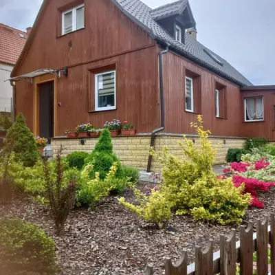 Ogród w obiekcie Apartament pod lipami