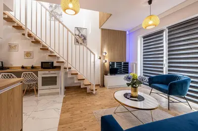 Część wypoczynkowa w obiekcie RentPlanet - Apartamenty Słonimskiego II
