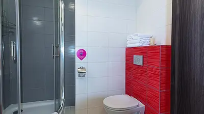 Łazienka w obiekcie Vacation Club - Aleja Zwycięzców 6F Apartament 15