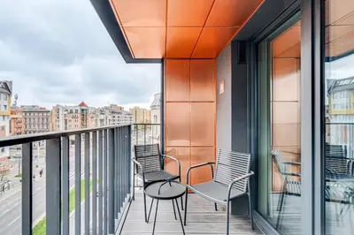 Balkon lub taras w obiekcie Wyszyńskiego 56 by Homeprime