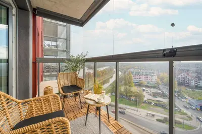 Balkon lub taras w obiekcie Stylowy Apartament z Widokiem Browary Wrocławskie by Renters Prestige