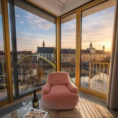 Boulevard Drobnera - ApartHotel Premium z widokiem na Odre