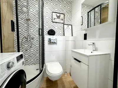 Łazienka w obiekcie 2mins SkyTower! Stylish 2BD Kitchen, Balcony! Near Train