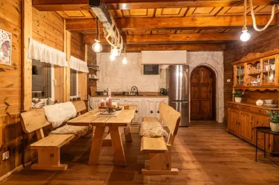 Kuchnia lub aneks kuchenny w obiekcie Bukowe Zacisze