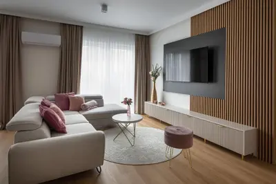 Telewizja i/lub zestaw kina domowego w obiekcie Apartament Piwonia