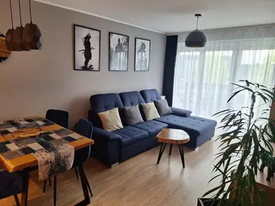 Część wypoczynkowa w obiekcie Komfortowy apartament dla 7 osób CH Arena, prywatny parking