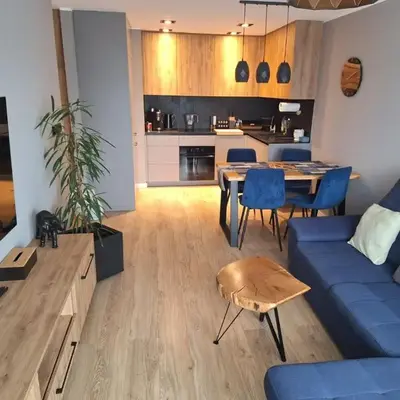 Komfortowy apartament dla 7 osób CH Arena