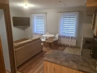 Telewizja i/lub zestaw kina domowego w obiekcie Apartament mieszkanie do wynajęcia Justyna
