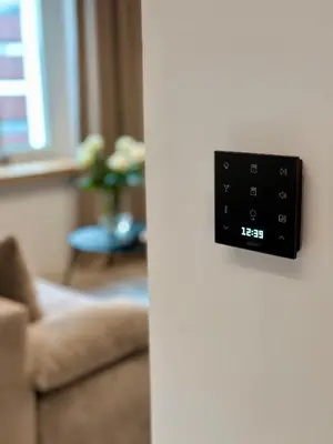 Telewizja i/lub zestaw kina domowego w obiekcie Wolności9 Stylowy Apartament w centrum Wrocławia tuż przy NFM