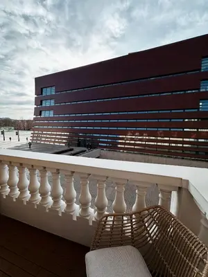 Balkon lub taras w obiekcie Wolności9 Stylowy Apartament w centrum Wrocławia tuż przy NFM