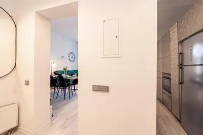 Kuchnia lub aneks kuchenny w obiekcie Środmieście Apt - Top Location, Tram&Park nearby - by Rentujemy