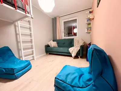 Część wypoczynkowa w obiekcie Comfortable Apart, Old Town, Free parking, hanging bed, Wi-Fi, lift, aircon,self check-in 24h, Stare Miasto, winda, nowy budynek, garaż 0 zl, klima