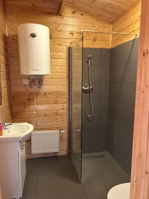 Łazienka w obiekcie Domki caloroczne Hotel Zagiel