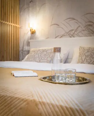 Łóżko lub łóżka w pokoju w obiekcie Apartamenty blisko centrum - ProperUNIT