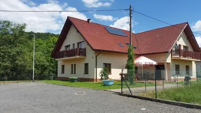 Budynek, w którym mieści się kwatera prywatna