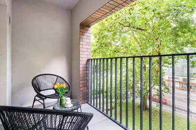 Balkon lub taras w obiekcie Nowoczesny Apartament z Klimatyzacją i Parkingiem by Renters Prestige