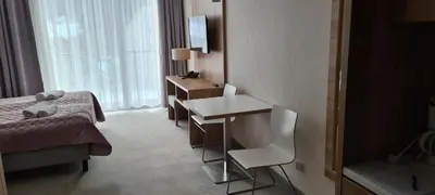 Część wypoczynkowa w obiekcie Aparthotel Apartamenty Czarna Góra 131