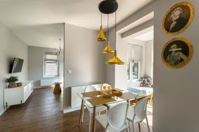 Telewizja i/lub zestaw kina domowego w obiekcie Apartament Kardamon - Sudeckie Historie